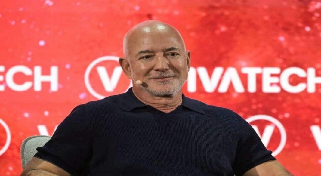 JEFF BEZOS
